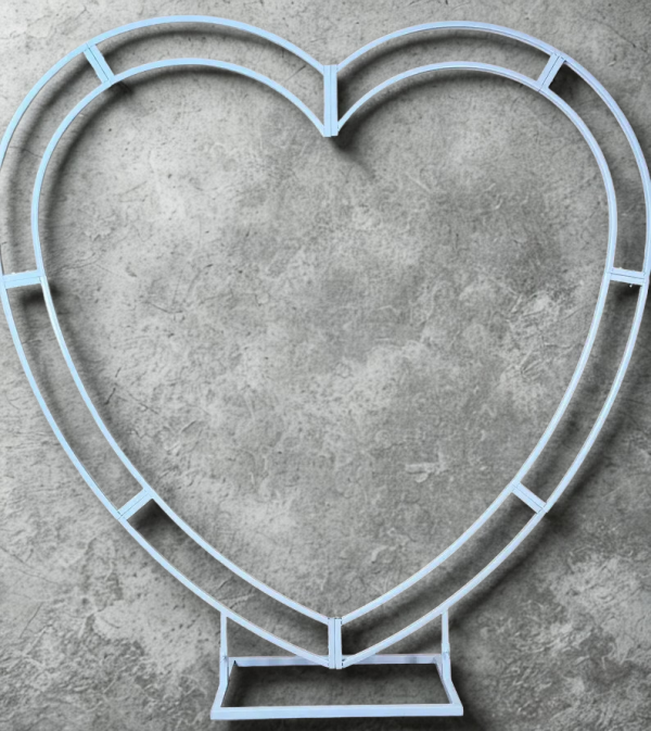 Heart Shaped Metal Arch (Frame Only) - Image 3